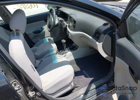 2009 Hyundai Accent Gls из США, поврежденный, VIN KMHCN46C99U298850